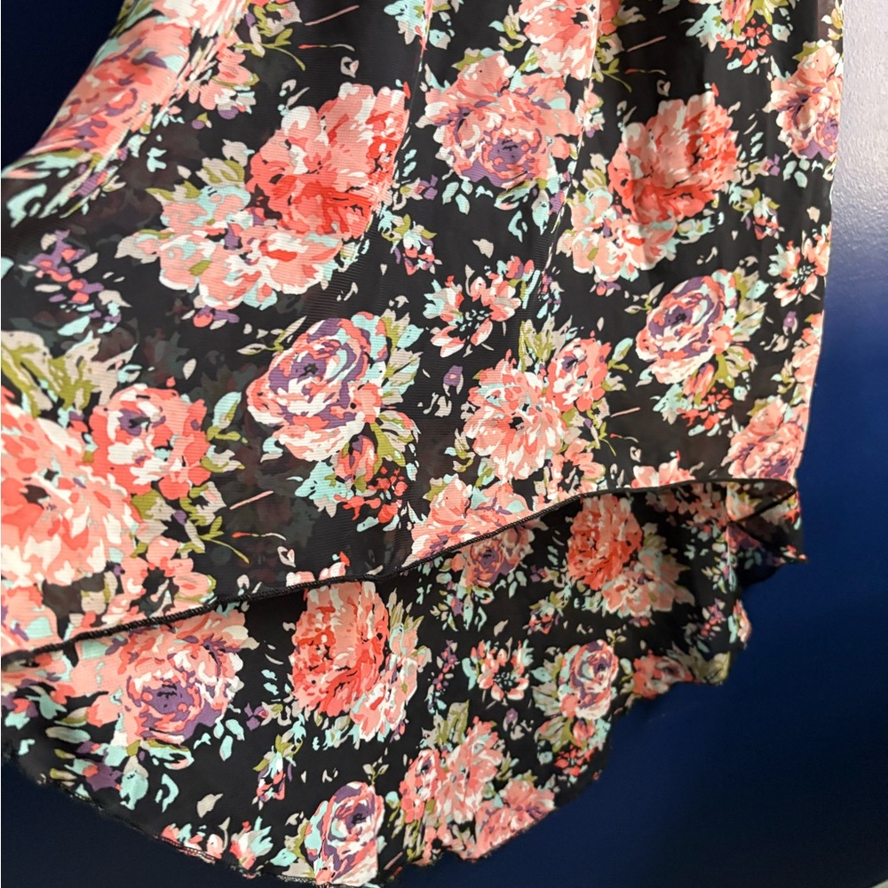 Charlotte Russe Multicolor Floral Dress - Picture 4 of 5